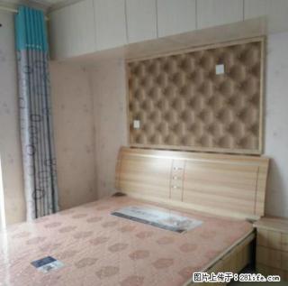 罕点兰乔圣菲旁林溪谷 精装两室全屋壁纸 家具家电齐全 送车位 - 南阳28生活网 ny.28life.com